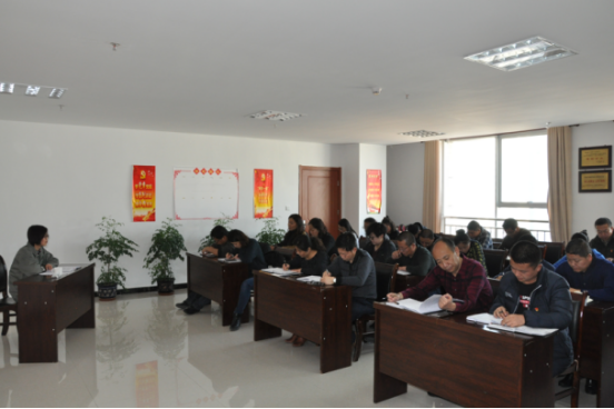 集團(tuán)黨委委員、副總經(jīng)理劉玲同志宣講黨的十九大精神